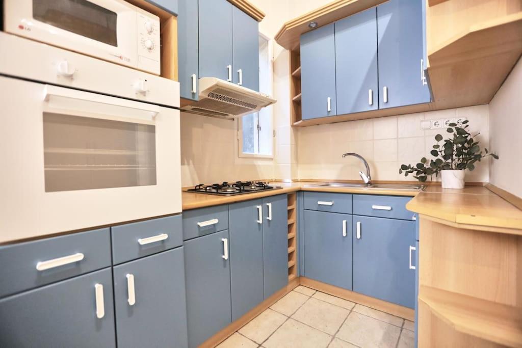 Unwind In Style W Sauna Dsgn 2Br Home บูดาเปสต์ ภายนอก รูปภาพ