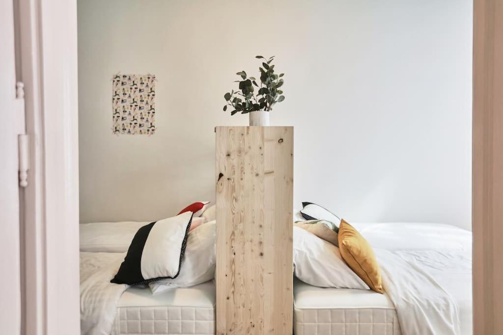 Unwind In Style W Sauna Dsgn 2Br Home บูดาเปสต์ ภายนอก รูปภาพ